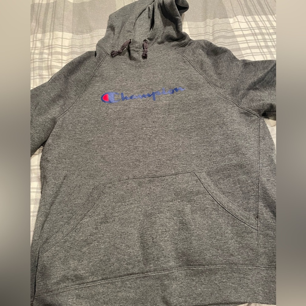 Preloved Champion hoodie.